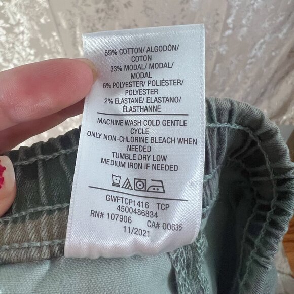 Hudson Women's Utility Jogger With Zip Hem Green Camo Print Size M - Picture 9 of 10